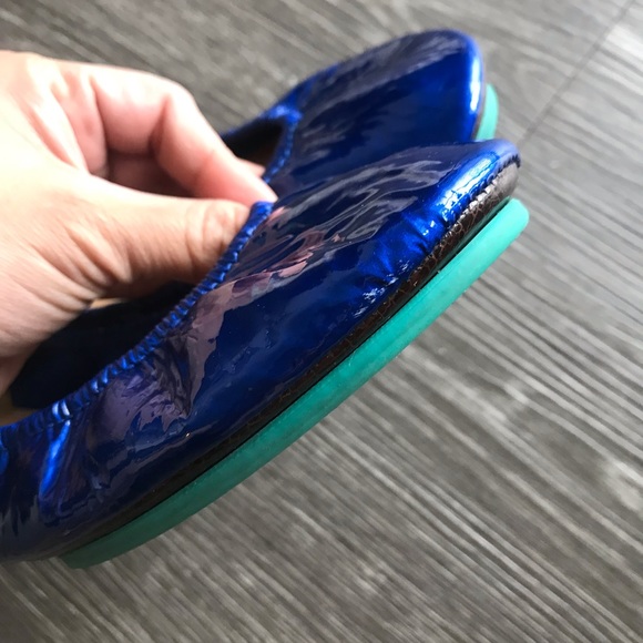 Tieks Sapphire Blue Patent Size 8 - Picture 5 of 6